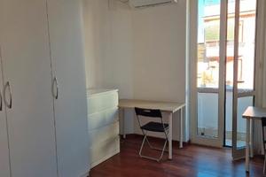 Appio latino trilocale arredato balcone