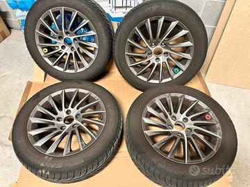 Pneumatici ruote cerchi 205/55R16