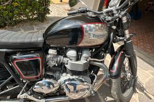 Triumph Bonneville T100 -2009 con 36000km