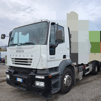 Iveco stralis 260 motrice 3 assi veicolo italiano