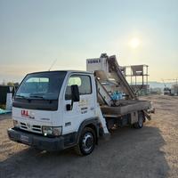 Piattaforma aerea Isoli 21 m Nissan cabstar