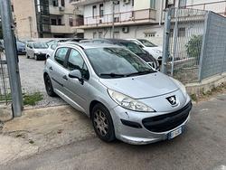 PEUGEOT 207 1.4 HDi 70CV 5p. XT