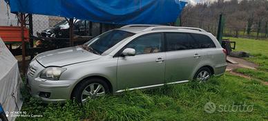 TOYOTA  AVENSIS 2.2D-4D 16V STATIO WAGON anno 2007
