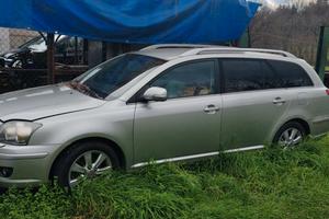 TOYOTA  AVENSIS 2.2D-4D 16V STATIO WAGON anno 2007