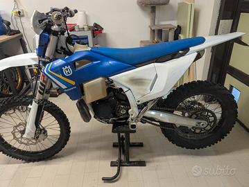 Husqvarna te 300 heritage 2025