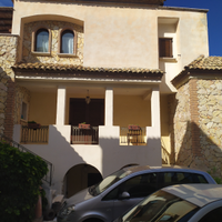 Villa composta da 2 superfici indipendenti