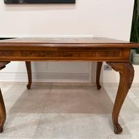 Tavolo in legno lavorato