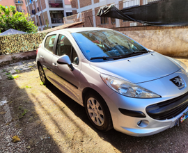 Peugeot 207 1.4 X Line