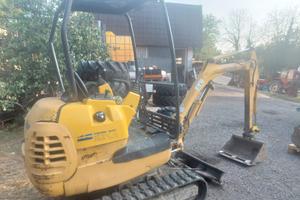 Miniescavatore Komatsu Pc 15 HS