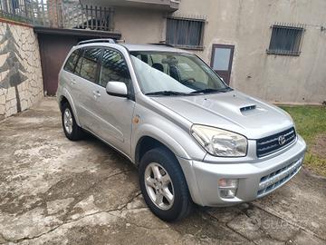 Toyota Rav 2.0 D-4D SOL 