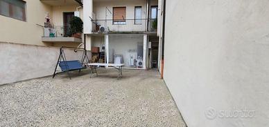 camera singola con terrazzo a MORGAGNI CAREGGI