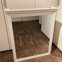 Armadio con specchio