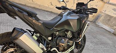 africatwin AVENTURE 1100 DCT 2022 in garanzia 