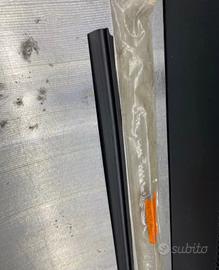 BMW E12 E28 51211864291 guarnizione vetro nuovo or