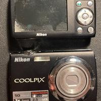 NIKON COOLPIX S 220