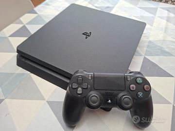 PS4 + giochi e controller