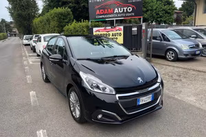 PEUGEOT 208 1° serie PureTech 82 5 porte Allure