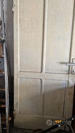 Porta  vecchia da cantina