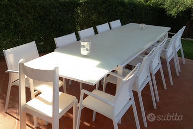Tavolo da esterno