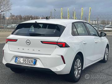 OPEL Astra 1.5 Turbo Diesel 130 CV Edition