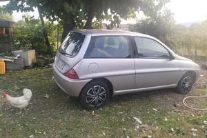 Lancia Y