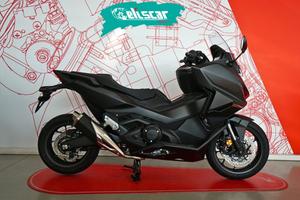 HONDA Forza 750