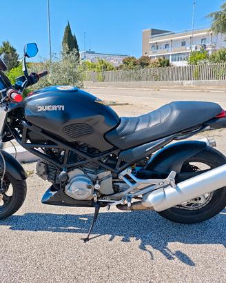 Ducati Monster 620 dark ie 2005