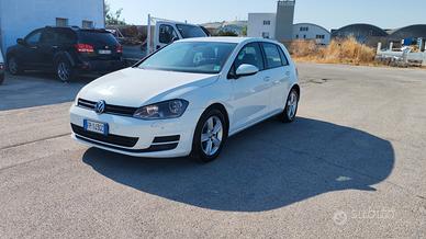 Volkswagen Golf 2.0 TDI 150 CV SCR Life