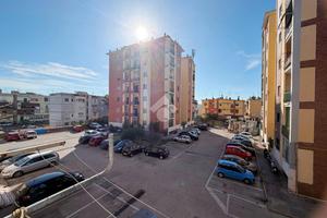 5 LOCALI A NAPOLI