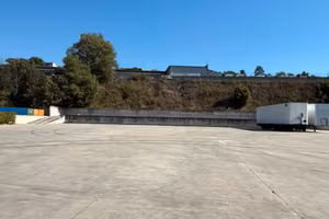 Terreno per parcheggio o deposito