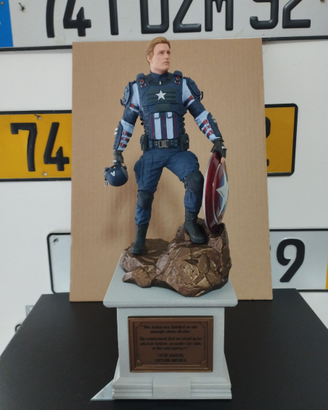 Gioco e collezionabili Marvel Avengers Ps4 e Ps5