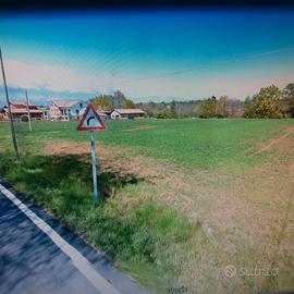 Terreno con deposito e rustico