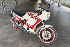 Yamaha RD350 YPVS “CONSERVATA-ORIGINALE-ASI”