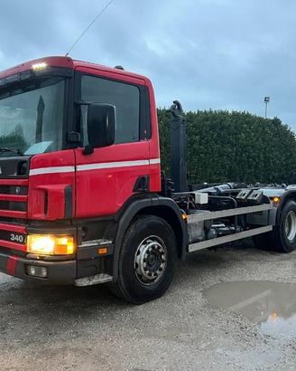 SCANIA SCANIA CV P114 SCARRABILE 6X2