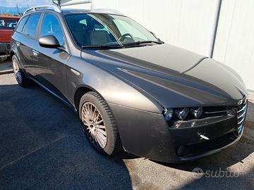 Fanale alfa romeo 159