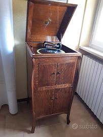 Grammofono Grand Cabinet His Master Voice 1909