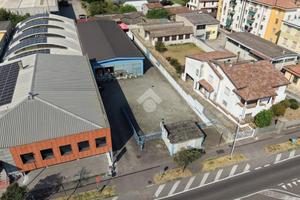 CAPANNONE A CASALPUSTERLENGO