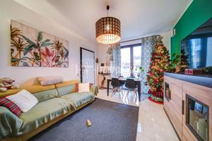 TRE LOCALI RISTRUTTURATO CON DOPPI SERVIZI!!