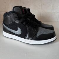 Nike Air Jordan 1 Mid nuove