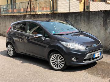 FORD Fiesta Titanium 6ª serie