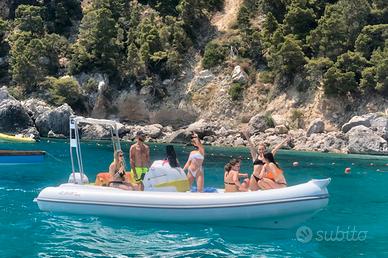 Gommone perfetto per il mare
