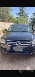 Auto TOUAREG4• TDI ELEGANCE