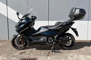 Yamaha TMAX 560 tech max