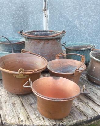 Lotto di paioli / pentole  catini in rame antichi