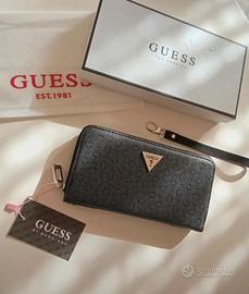 Portafoglio Guess