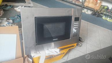 FORNO MICROONDE A INCASSO