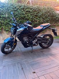Moto Honda CB125R 2021 Usata