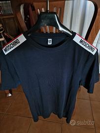 tshirt Moschino 