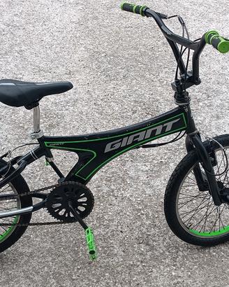 bici bmx giant freestyle 
