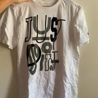 T-shirt Nike